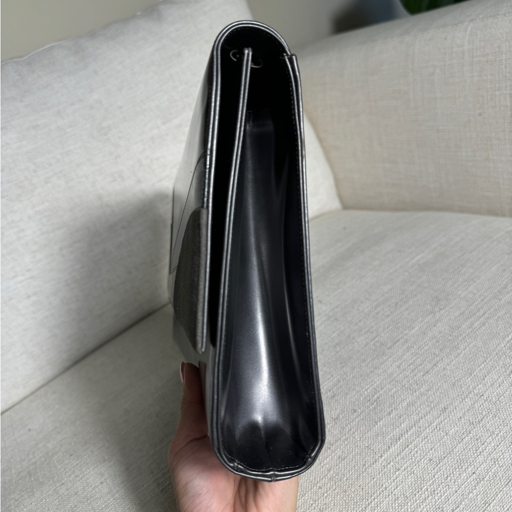 Bally Vintage Clutch Purse. - Picture 15 of 17